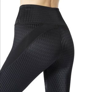 Vimmia Suzuka X Front Legging in Black! Size XS!